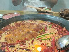 -黄潇洒老火锅(九眼桥宏济巷店)