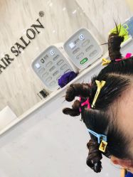 -V HAIR SALON造型