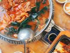 -喇喇排骨火锅·传统韩式脊骨汤(望京西园总店)