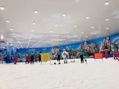 -长沙湘江冰雪世界