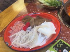 -赵美丽·重庆社区火锅·直营店(火车东站·中豪国际店)