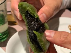 青饼-新荣记(南京西路店)