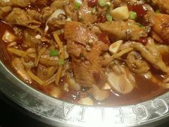 -胖哥俩肉蟹煲(石家庄长安万达店)