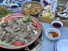 -阿婆情腊排骨火锅(金虹路店)