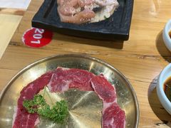 -汉城烤肉(华山路店)