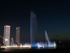 -东港音乐喷泉广场