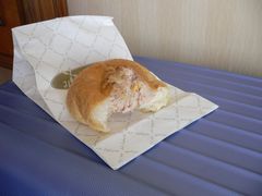 吞拿鱼包-老佛爷饼店
