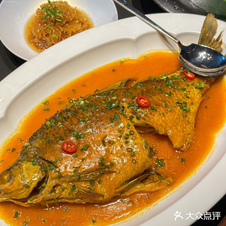 在省博这家湖北菜！吃到了越王勾践剑