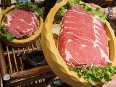 -老牌坊云南鱼豆花火锅(爱建店)