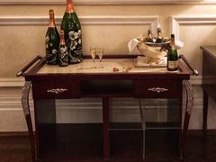 -Salon de Ville浦江汇(上海外滩华尔道夫酒店店)