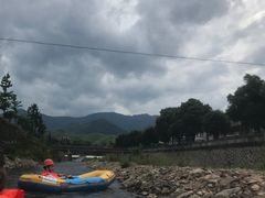 -仙山谷激浪漂流