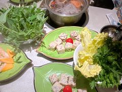 -一叶一世界·素食餐厅(锦华万达店)