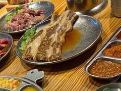 牛肋骨-青瓦炭韩潮烤肉(花园道店)
