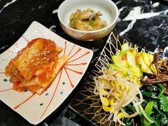 -山川小町·极番烧肉(新地假日广场店)