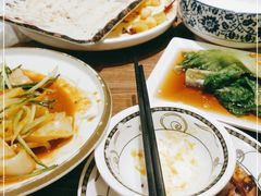 -清真·玛丽亚新疆菜主题餐厅(浙江中路店)