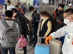 -上海站南广场-停车场