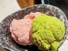 冰淇淋自助-哥老官重庆美蛙鱼头(西湖银泰十一哥店)