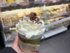 -茶颜悦色(金茂览秀城LG层外街店)