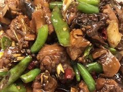-八两八金·莱芜特色炒鸡(市南漳浦路店)