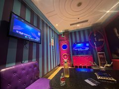 -歌友汇KTV(悦荟广场店)