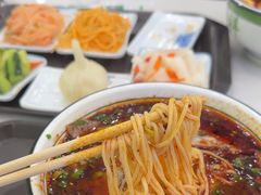 -伊穆祥牛肉面总店·清真