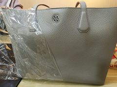 -爱革·奢品·鞋包·衣物·家居(博荟广场店)