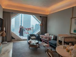 -玥奢国际母婴护理中心(滨江宝龙店)