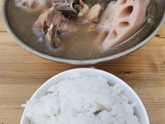 -燕子煨汤(山海关路店)
