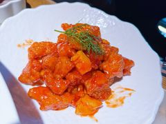 香菠咕咾肉（鸡肉）-吴越荣记苏州菜·松鼠桂鱼100%活鱼现做(月光码头店)