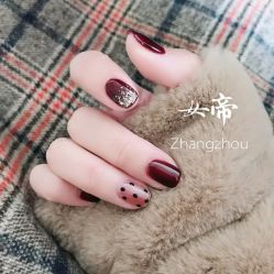 -美艺坊美甲美睫店