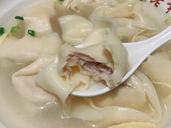 刀鱼馄饨-老半斋(福州路店)