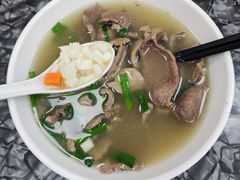 -燊意布拉肠云吞面(中山四路店)