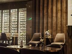 -wineapp葡萄酒餐吧(外滩金融中心店)