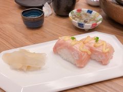-一本钓鲔鱼屋
