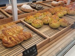-焙丽拾光(麦凯乐直营店)
