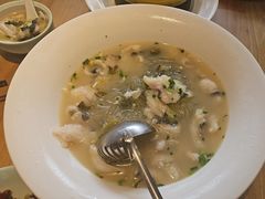 -严记小天府酸菜鱼(西四路店)