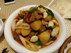 大盘鸡-巴扎美食·新疆菜·西域歌舞表演餐厅(新疆大厦店)