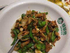 -绿草地·湘菜(7mall店)