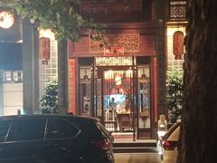 -粤凤佬