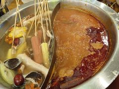 -黔哆哆地摊酸汤火锅(清湖店)