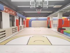 -悦动体能篮球羽毛球网球(三里河店)