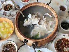 铜锅鱼-抚仙湖老铜锅鱼(官南大道店)