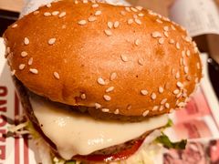 -The Habit Burger Grill 哈比特汉堡(复兴soho店)