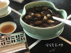 古越陈酿煮花螺-杭州西子湖四季酒店·金沙厅