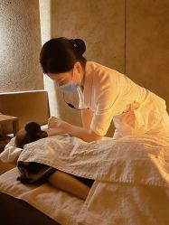 -香港倾城国际·美容美体中心