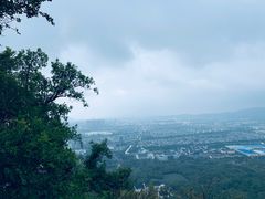 -灵岩山风景区