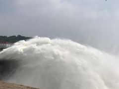 -黄河小浪底水利枢纽风景区