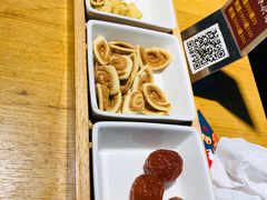 精致小吃三连碟-胡马八破·川菜小馆(高新万达店)