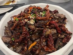 -蔼若春.传承三十年云南菜(金碧公园店)