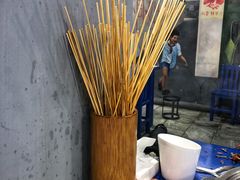 -马路边边·成都串串(翠柏路店)